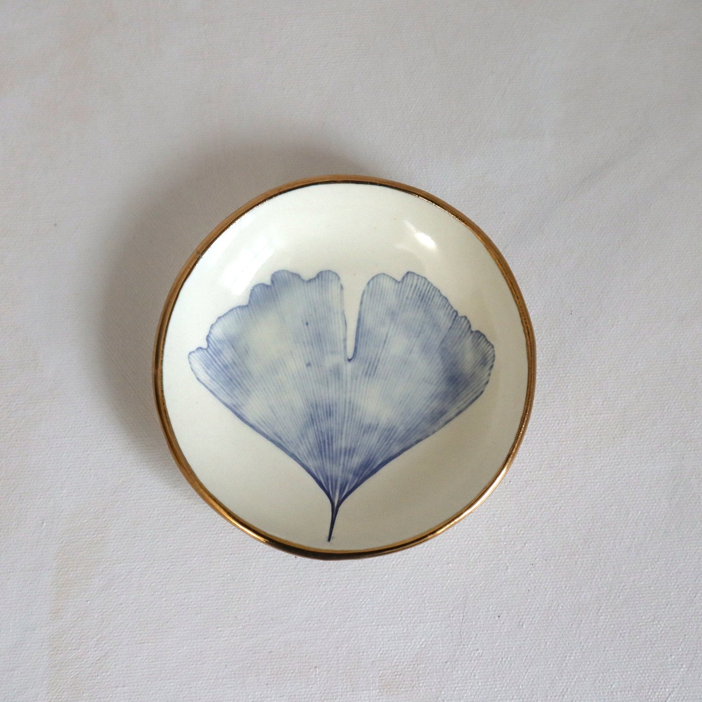 Jewelry Dish with gold detail 6