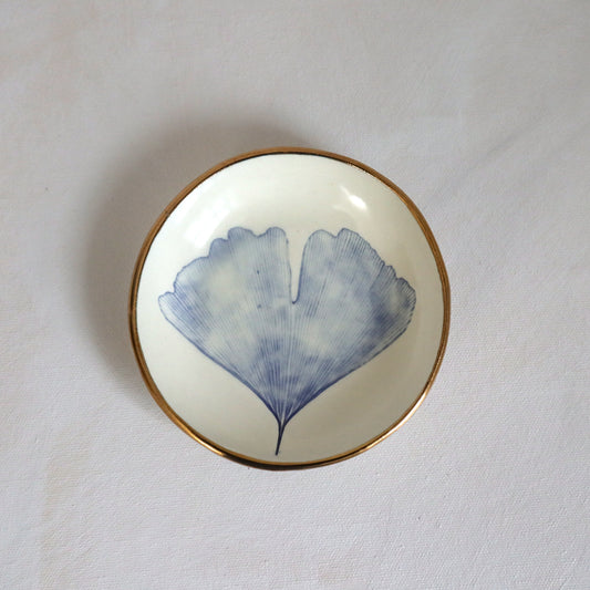 Jewelry Dish with gold detail 6