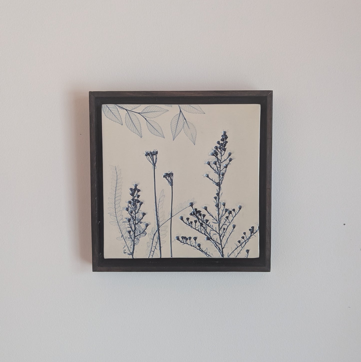 Set of 4 framed art tiles with botanical prints