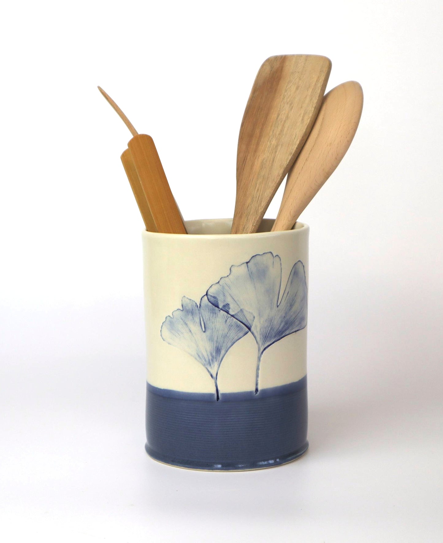 Utensil holder with Botanical Print of a Ginkgo Leaf