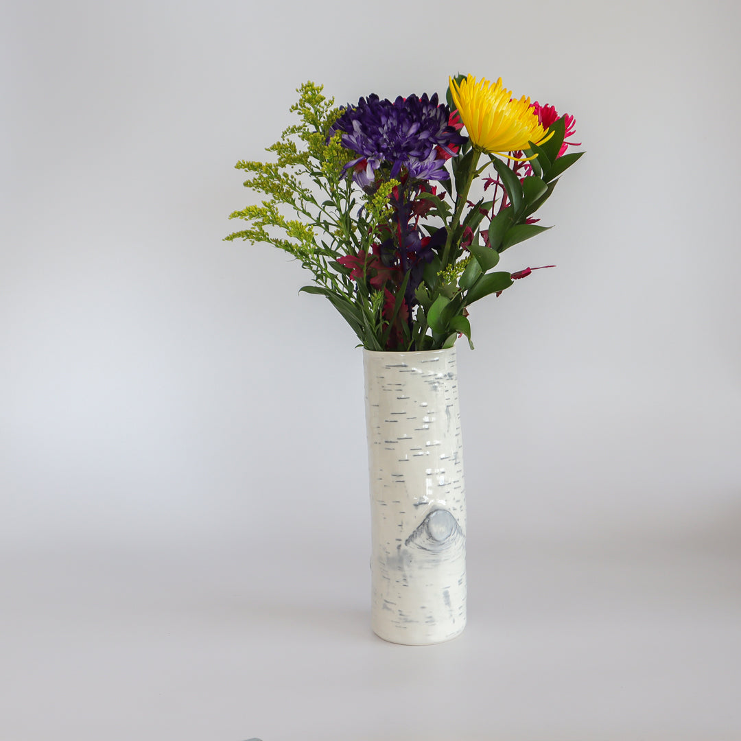 Handcraft in Montreal, artistic flower vase